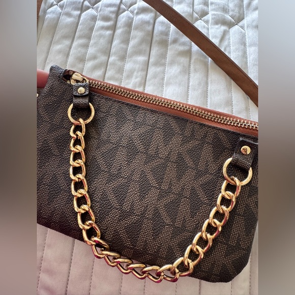 Brown Chain Strap Women's belt Bag - Picture 3 of 5